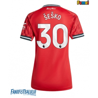 Manchester United Benjamin Sesko #30 Tricou Fotbal Replică 2025-26 Femei Acasa